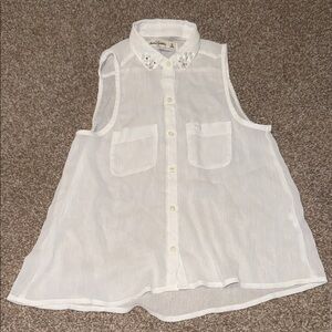 Abercrombie & Fitch White Sleeveless Kids Button Down